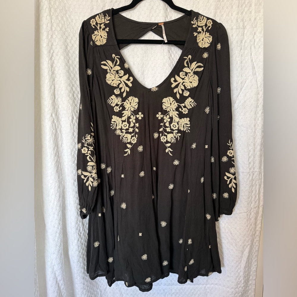 Free People Black Embroidered Boho Tunic Dress Long Sleeve Size M